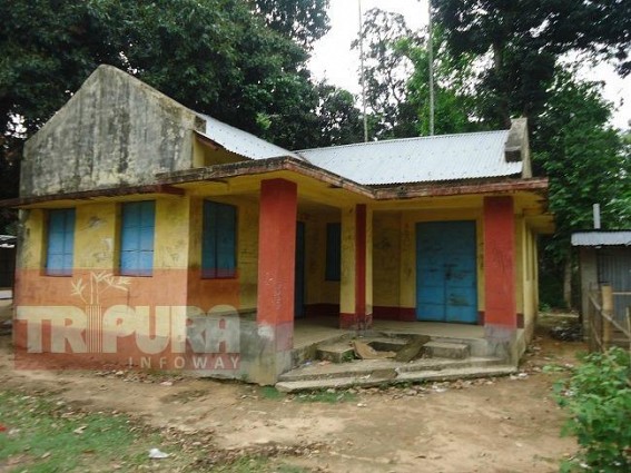 Santirbazar: Tripura's healthcare miserable condition prevails at Lautiatilla Homeopathic Dispensary